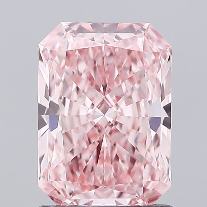 1.21ct Radiant lab grown diamond