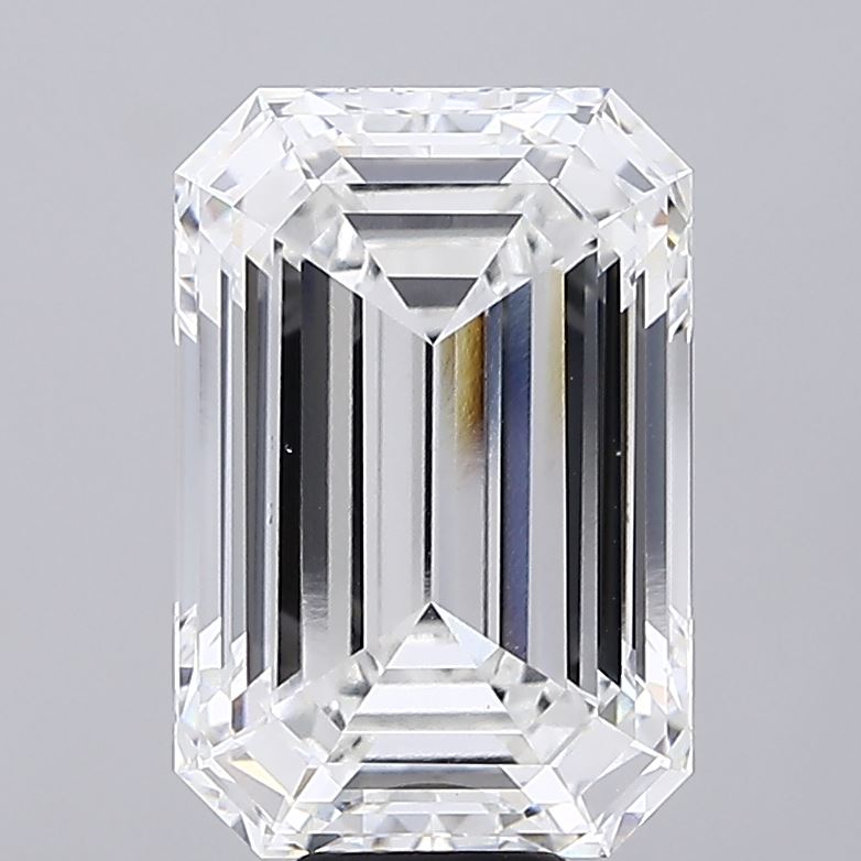 13.08ct Emerald lab grown diamond