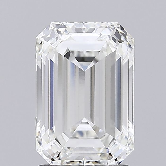2.16ct Emerald lab grown diamond