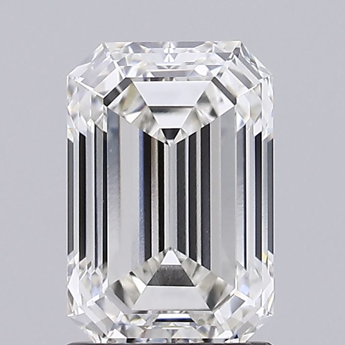 1.63ct Emerald lab grown diamond