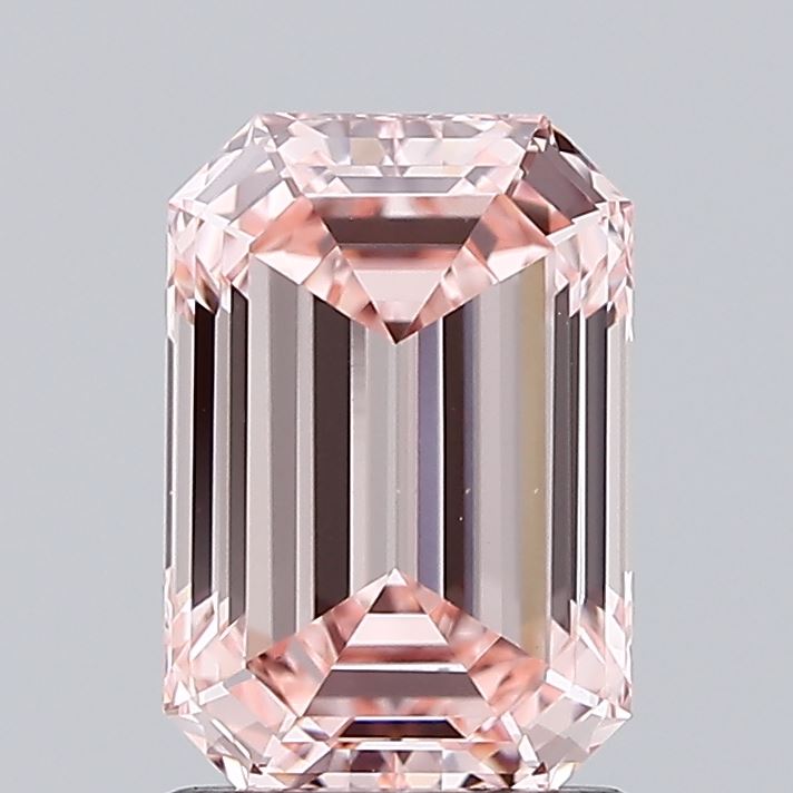 1.65ct Emerald lab grown diamond