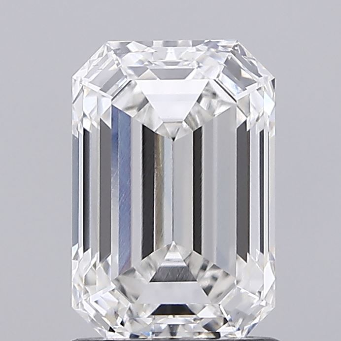 1.69ct Emerald lab grown diamond