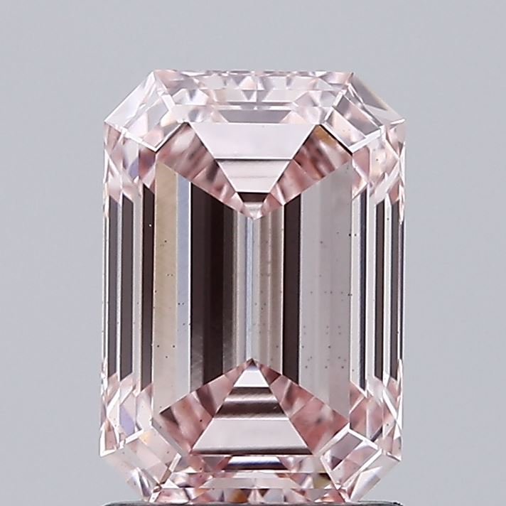 1.63ct Emerald lab grown diamond