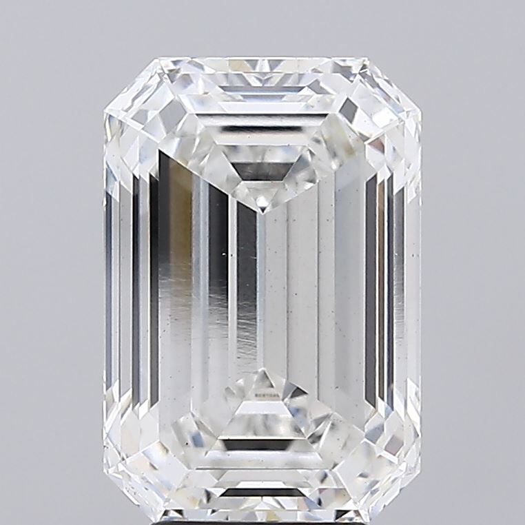 5.39ct Emerald lab grown diamond