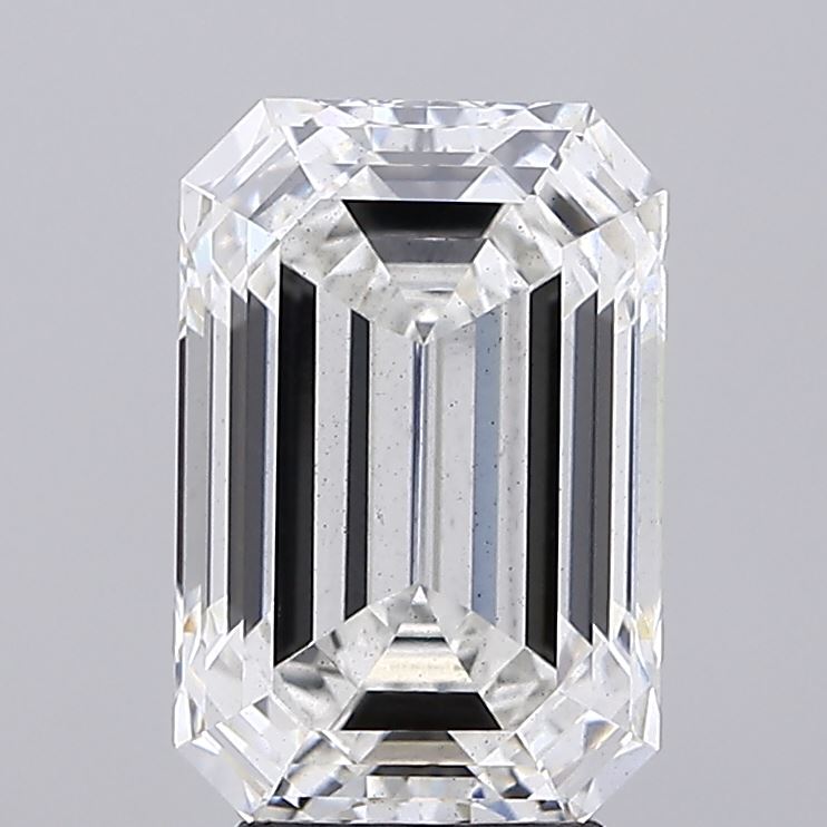 4.80ct Emerald lab grown diamond