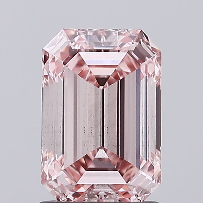 1.55ct Emerald lab grown diamond