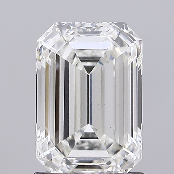 1.55ct Emerald lab grown diamond