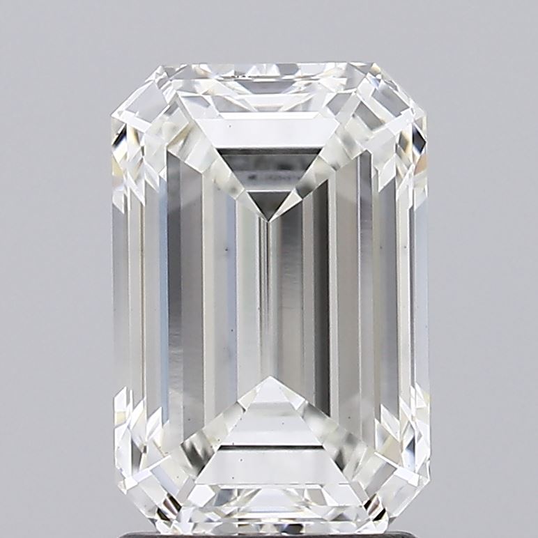 2.00ct Emerald lab grown diamond