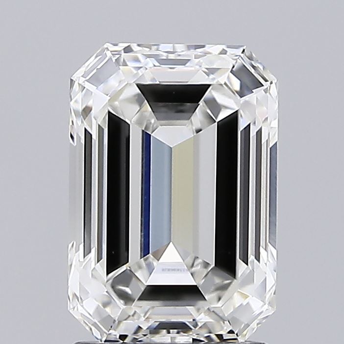 1.87ct Emerald lab grown diamond