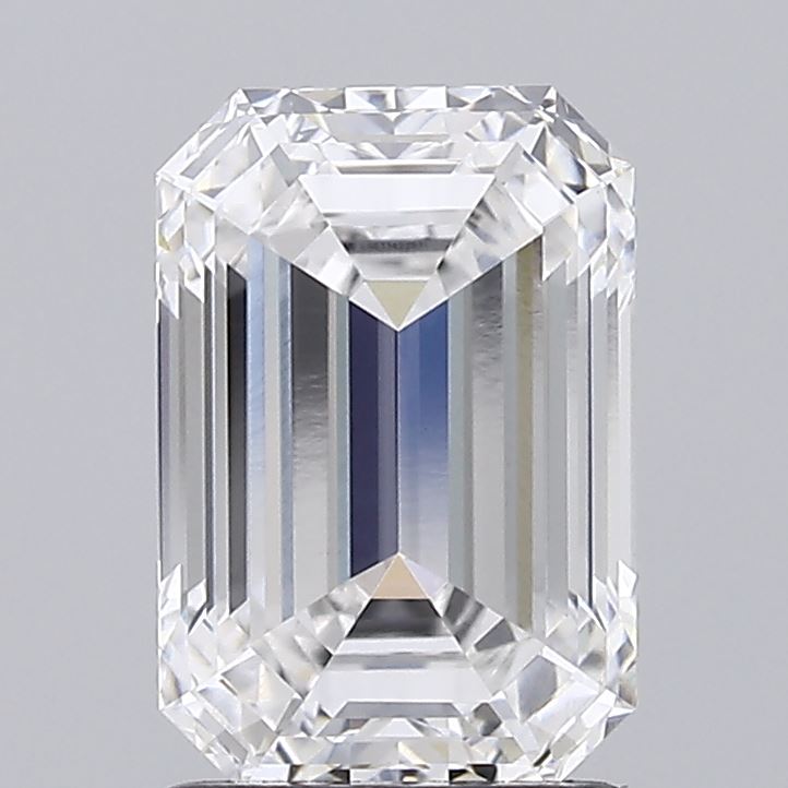 2.14ct Emerald lab grown diamond