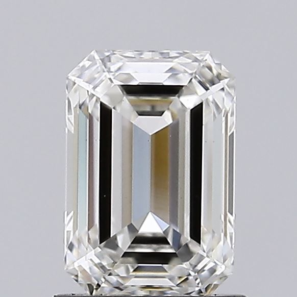 1.07ct Emerald lab grown diamond