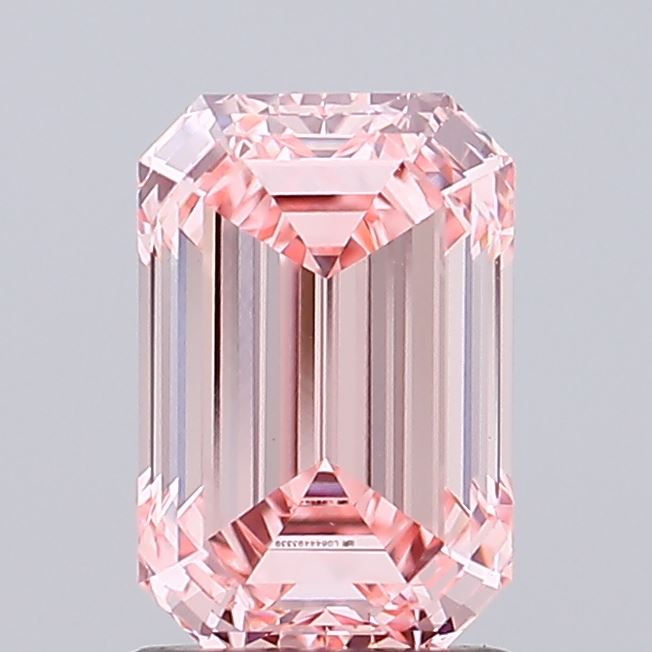 1.50ct Emerald lab grown diamond