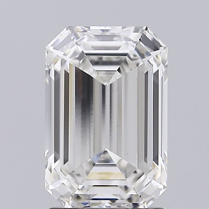 2.16ct Emerald lab grown diamond