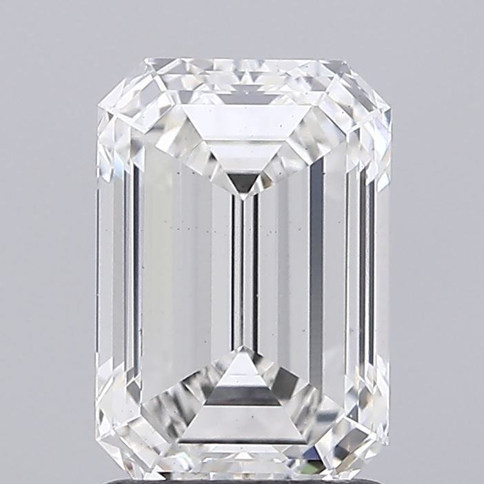 1.65ct Emerald lab grown diamond
