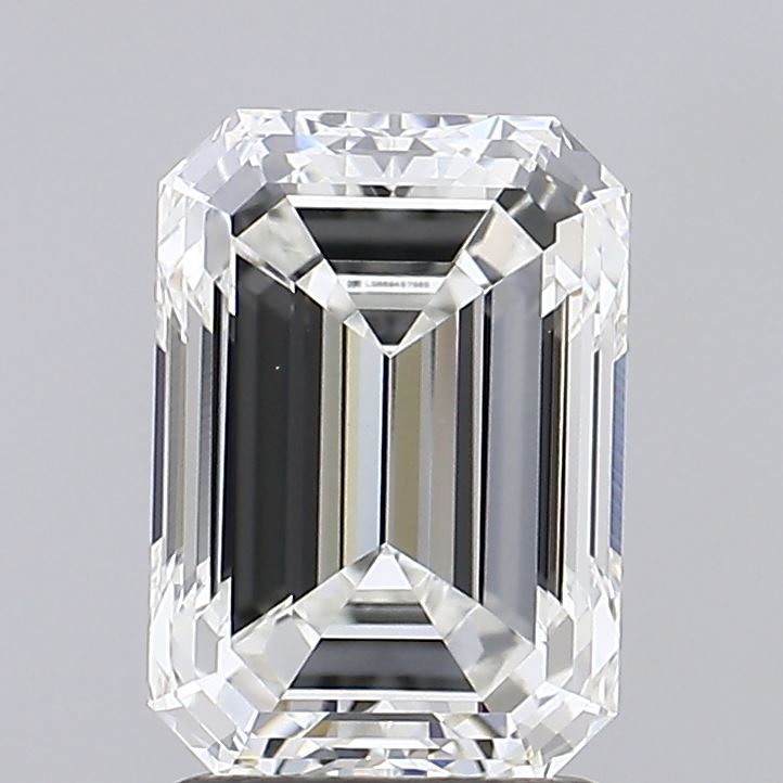 2.12ct Emerald lab grown diamond
