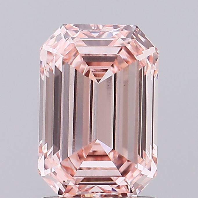 1.91ct Emerald lab grown diamond