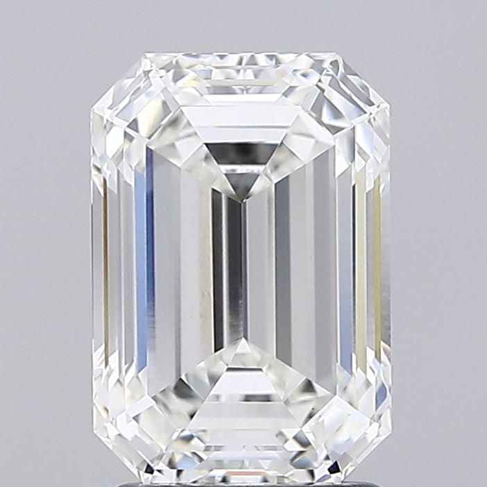 2.62ct Emerald lab grown diamond
