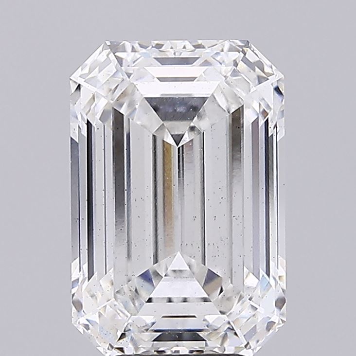 5.70ct Emerald lab grown diamond
