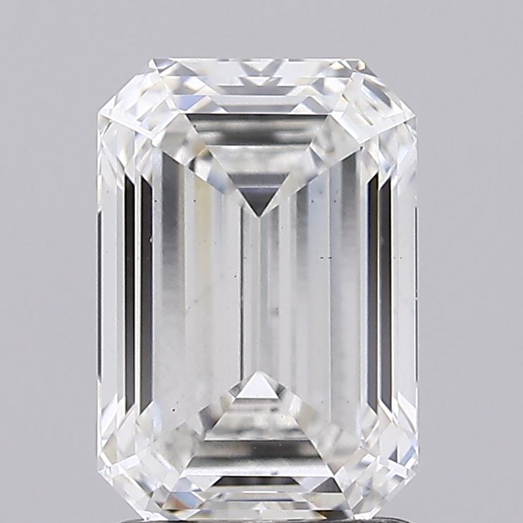 1.82ct Emerald lab grown diamond