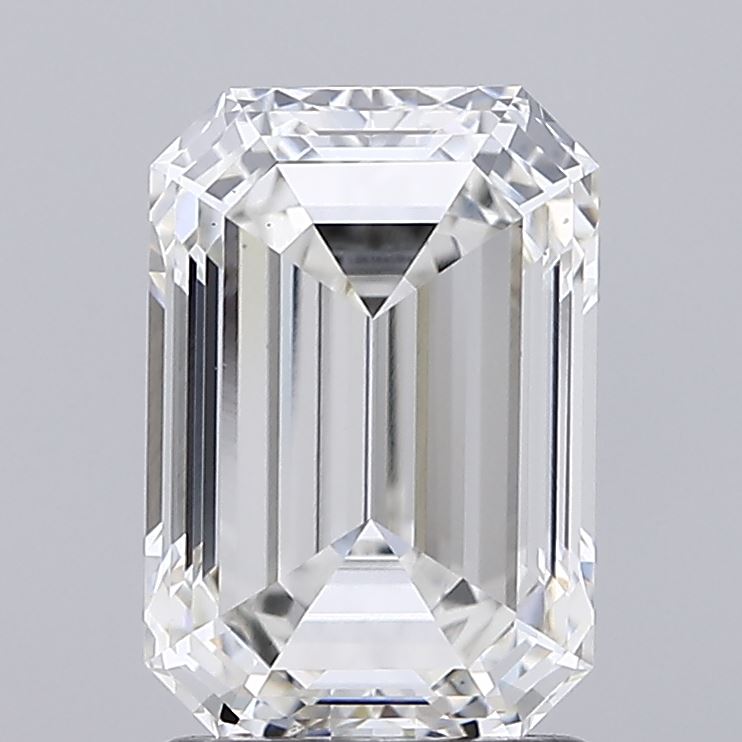 2.11ct Emerald lab grown diamond