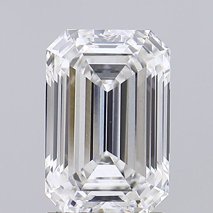 1.65ct Emerald lab grown diamond