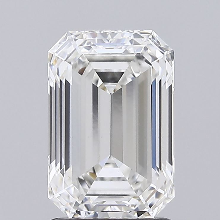 1.78ct Emerald lab grown diamond