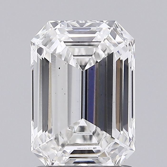 1.38ct Emerald lab grown diamond