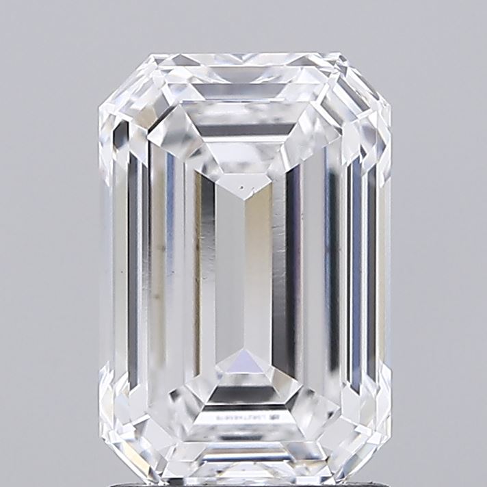 1.67ct Emerald lab grown diamond