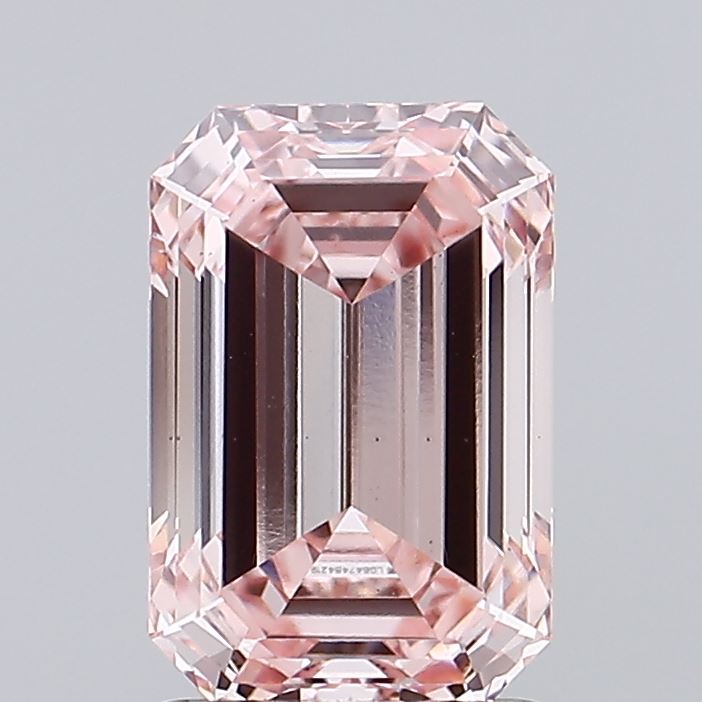 1.51ct Emerald lab grown diamond
