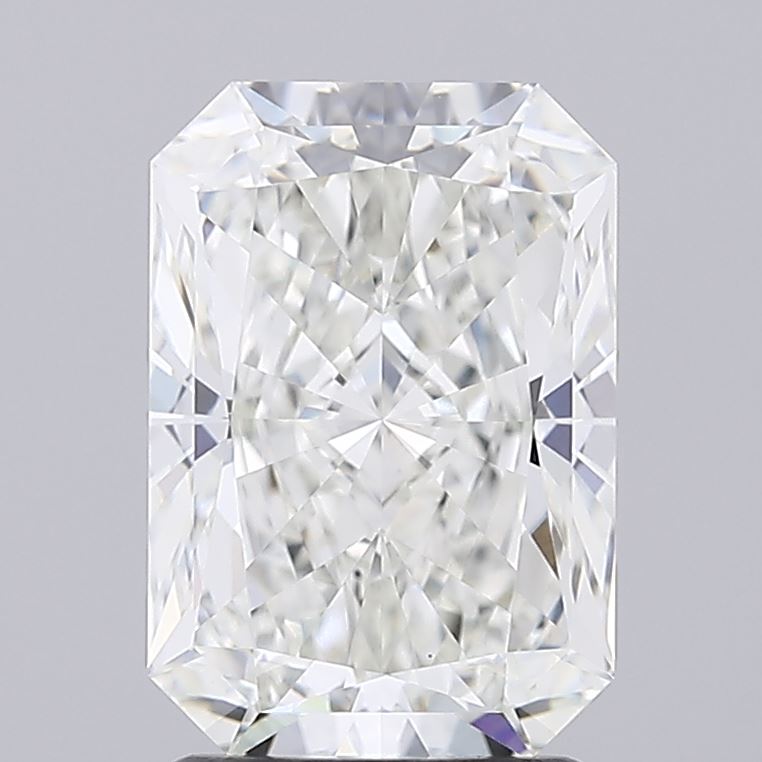 2.39ct Radiant lab grown diamond