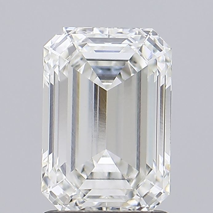 1.73ct Emerald lab grown diamond