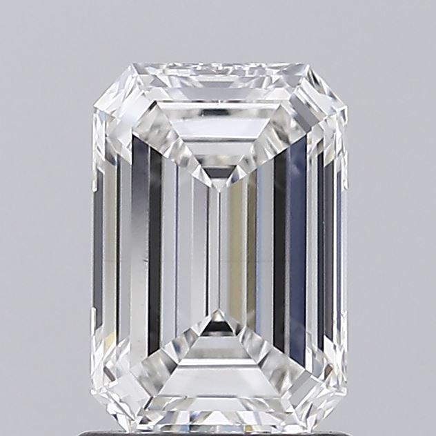 1.35ct Emerald lab grown diamond